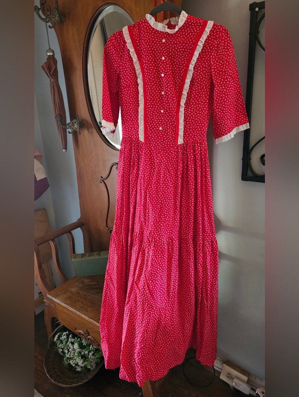 Vintage Red Floral Prairie Maxi Dress Eyelet Ruffle Cottagecore